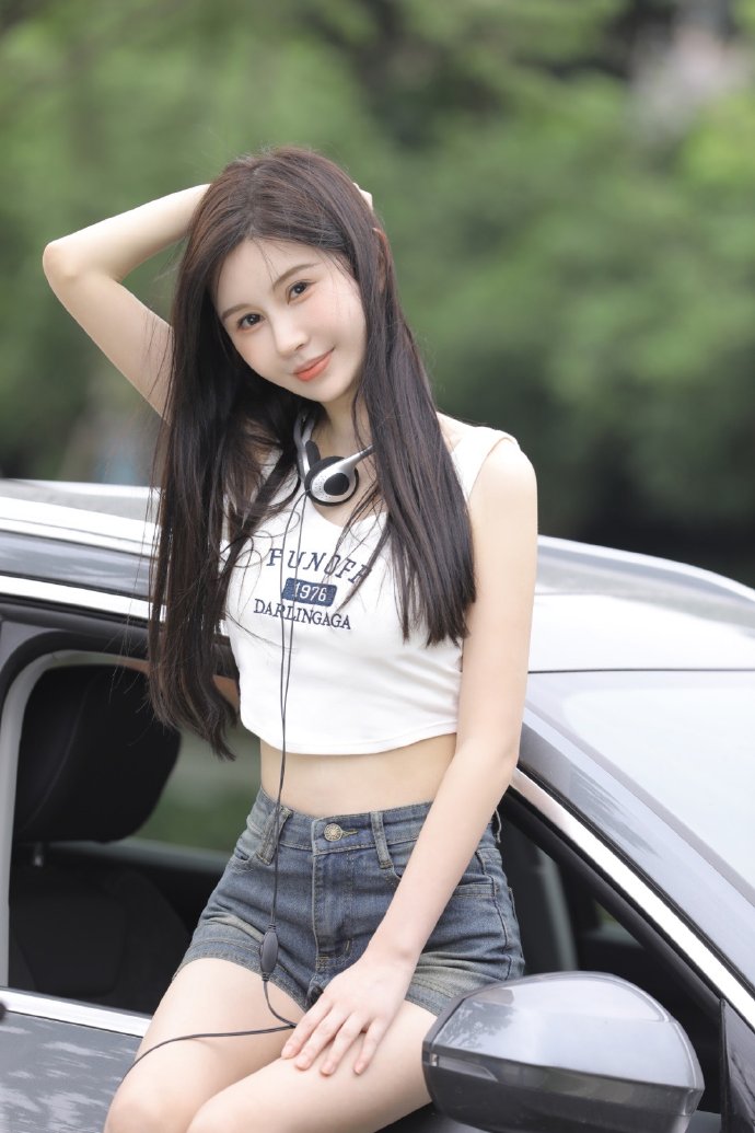 消失的她 封面